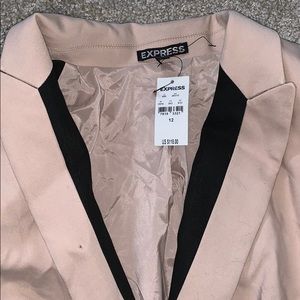 Off pink blazer